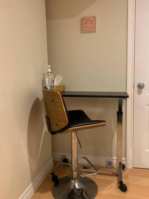 Finished 2 Bedroom Apartment In An Upscale Area Of 아약스 외부 사진